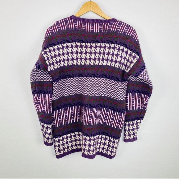 Vintage purple oversized 80’s grandma sweater size small - Picture 2 of 6